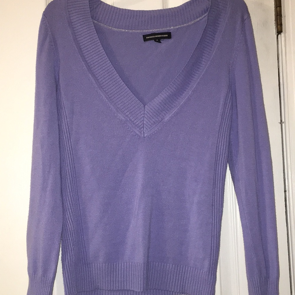 3/$20🎀 Express sweater